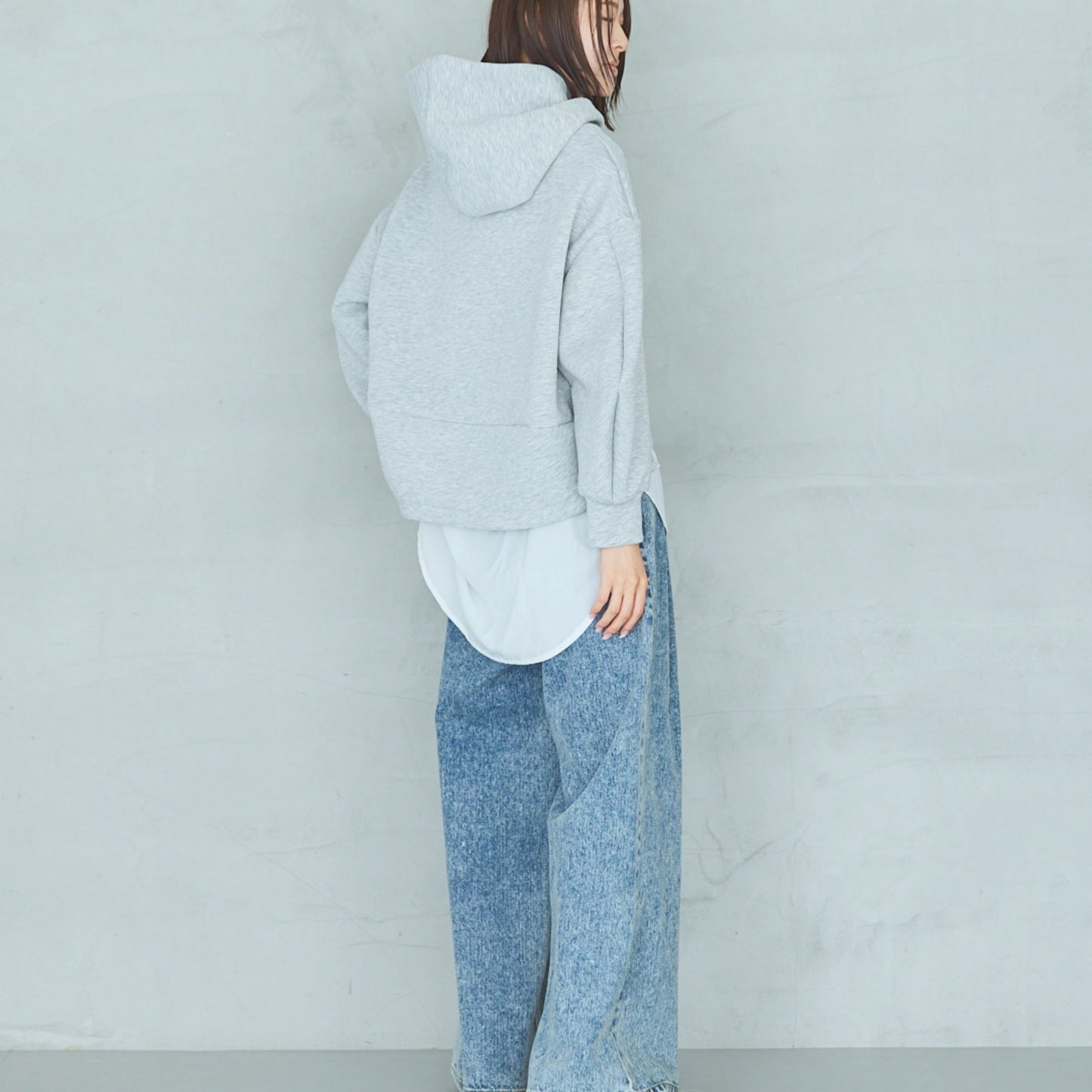 Wide Cropped Hoodie