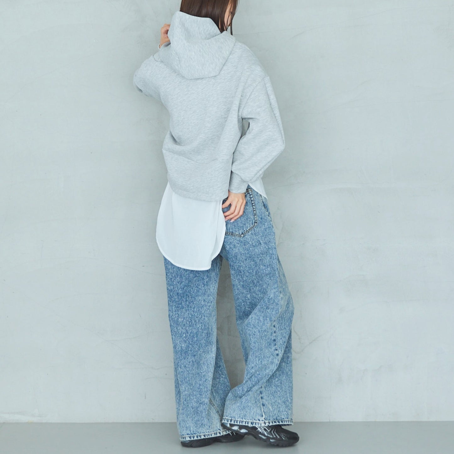 Wide Cropped Hoodie