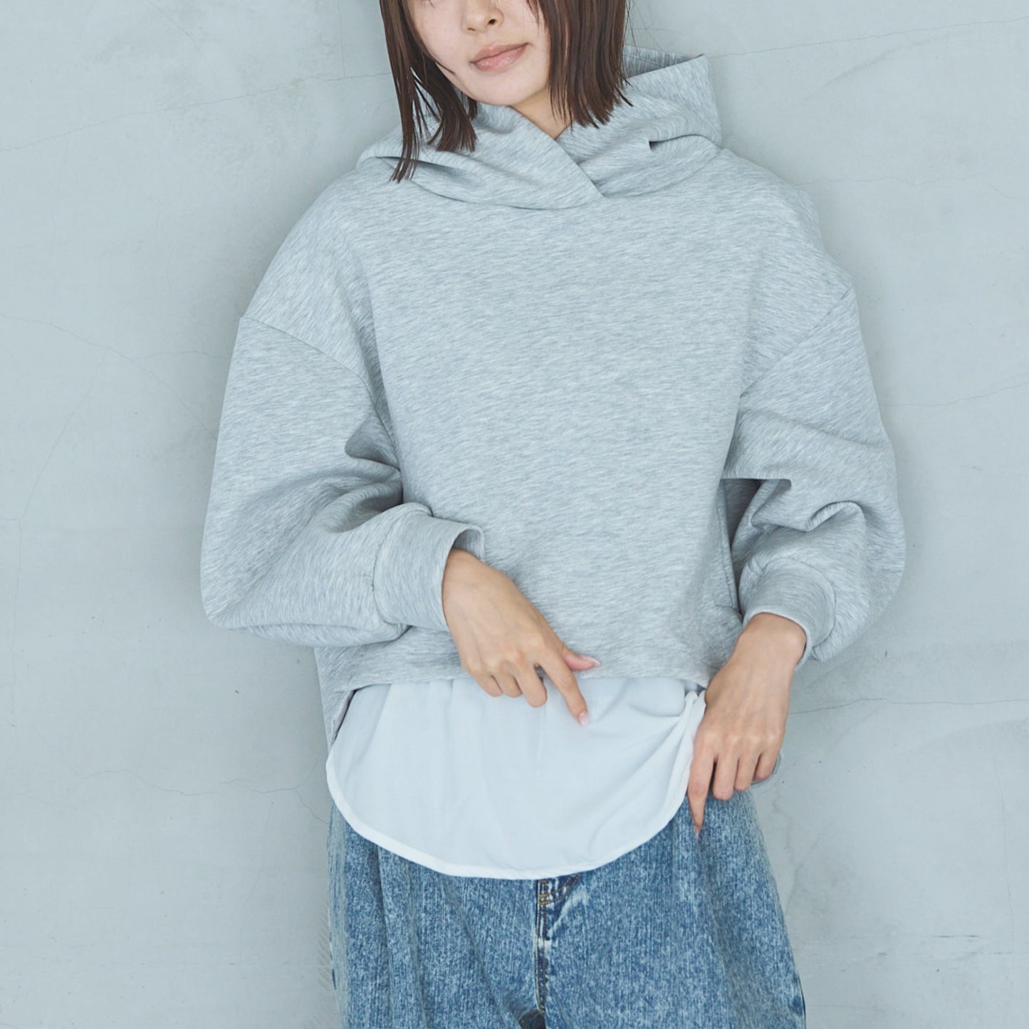 Wide Cropped Hoodie
