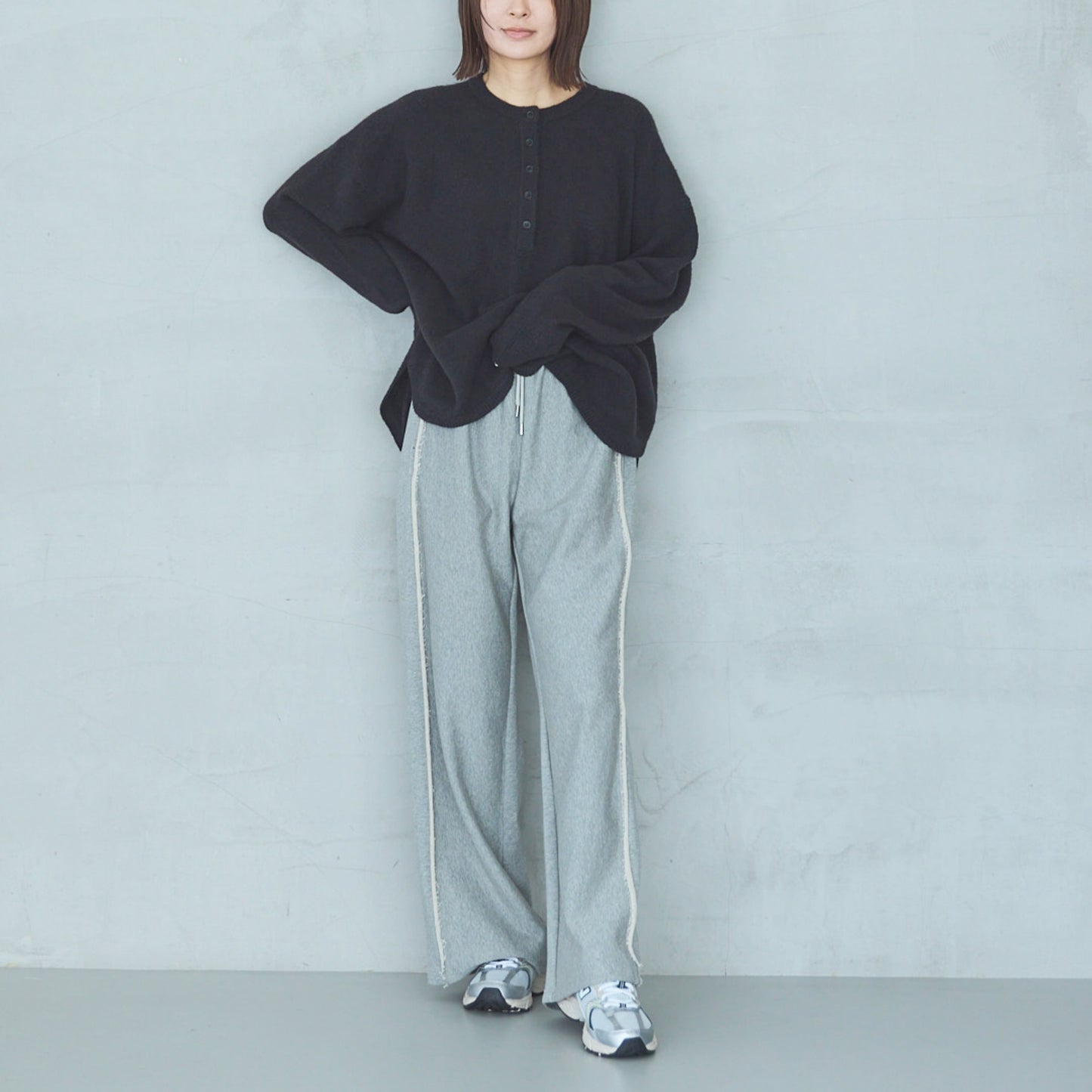 Henley Neck Pullover FOX VELVET