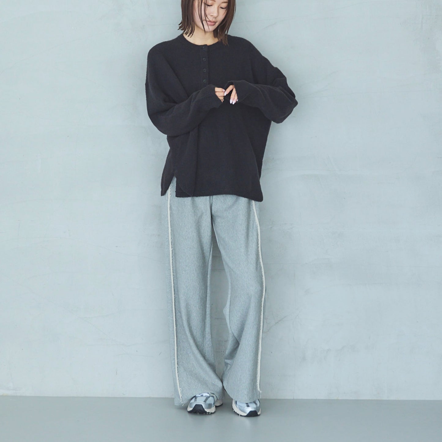 Henley Neck Pullover FOX VELVET