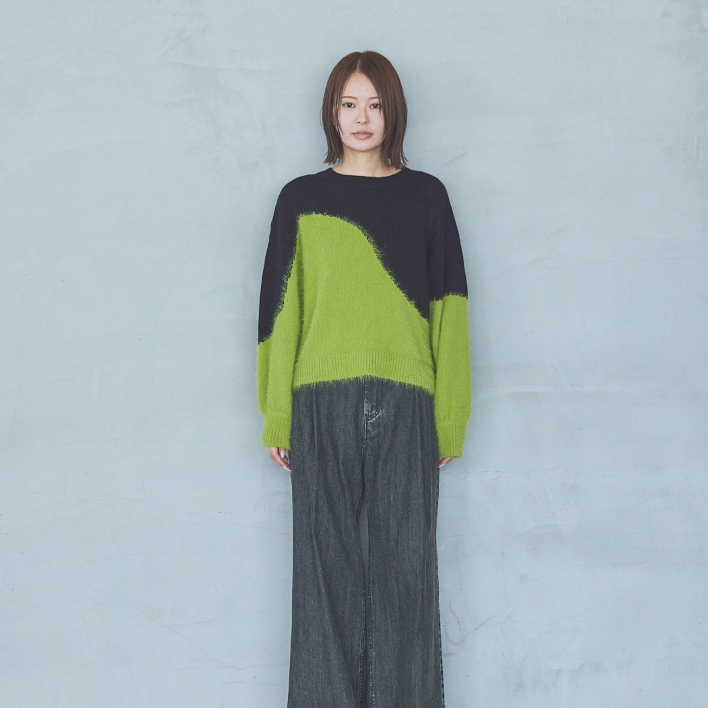 5-Gauge Knit Pullover in Feather-Yarn
