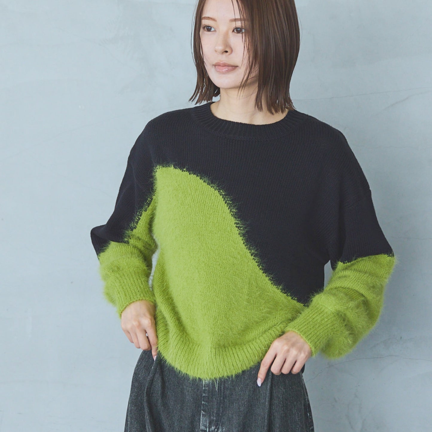 5-Gauge Knit Pullover in Feather-Yarn