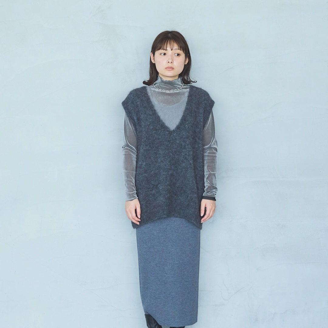 12-Gauge Lightweight Ribbed Panel Knit Skirt