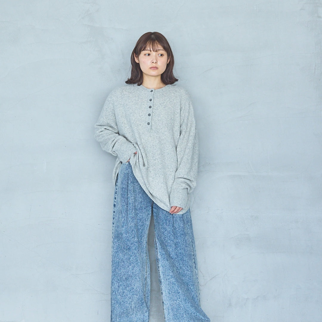Henley Neck Pullover FOX VELVET