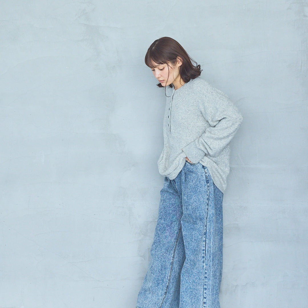 Henley Neck Pullover FOX VELVET