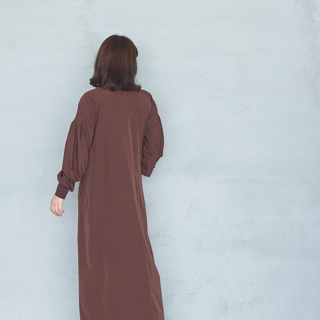 4-Way Stretch Curved Sleeve Onepiece