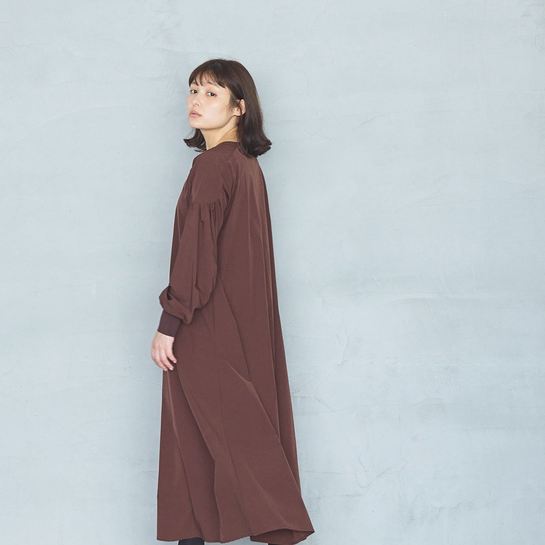 4-Way Stretch Curved Sleeve Onepiece