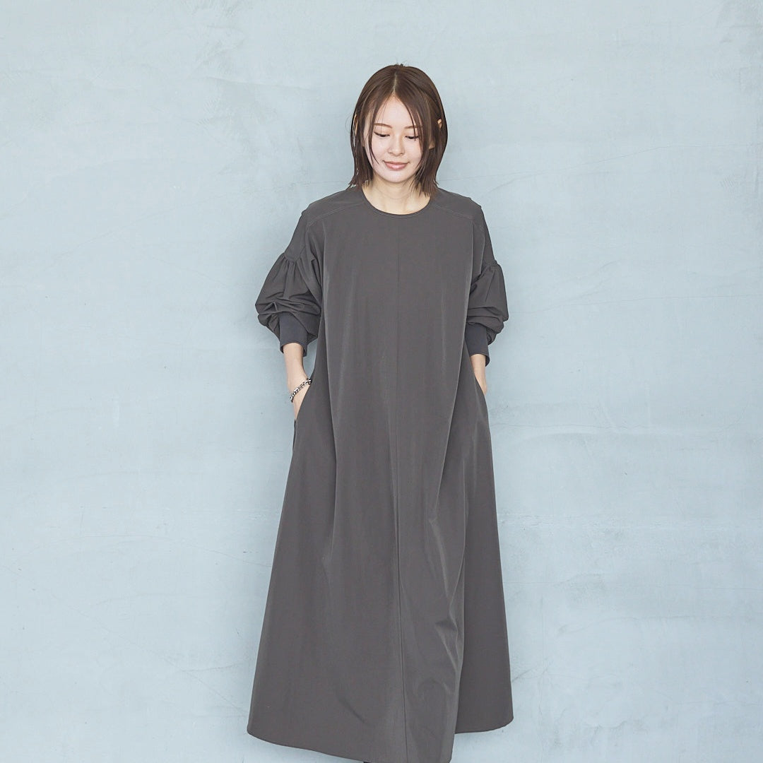 4-Way Stretch Curved Sleeve Onepiece
