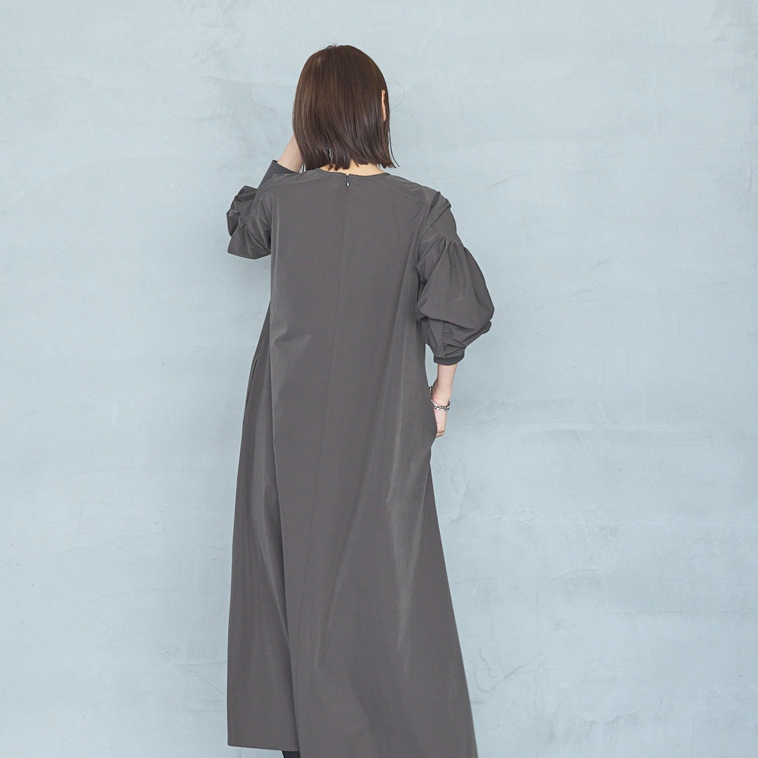 4-Way Stretch Curved Sleeve Onepiece