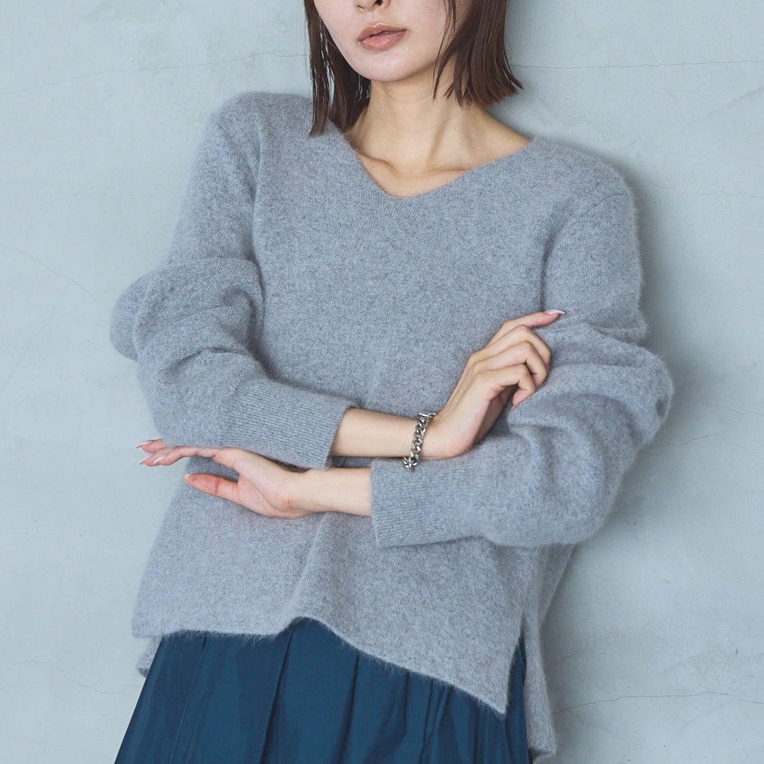 12-Gauge FOX Double-Face V-Neck Knit Pullover