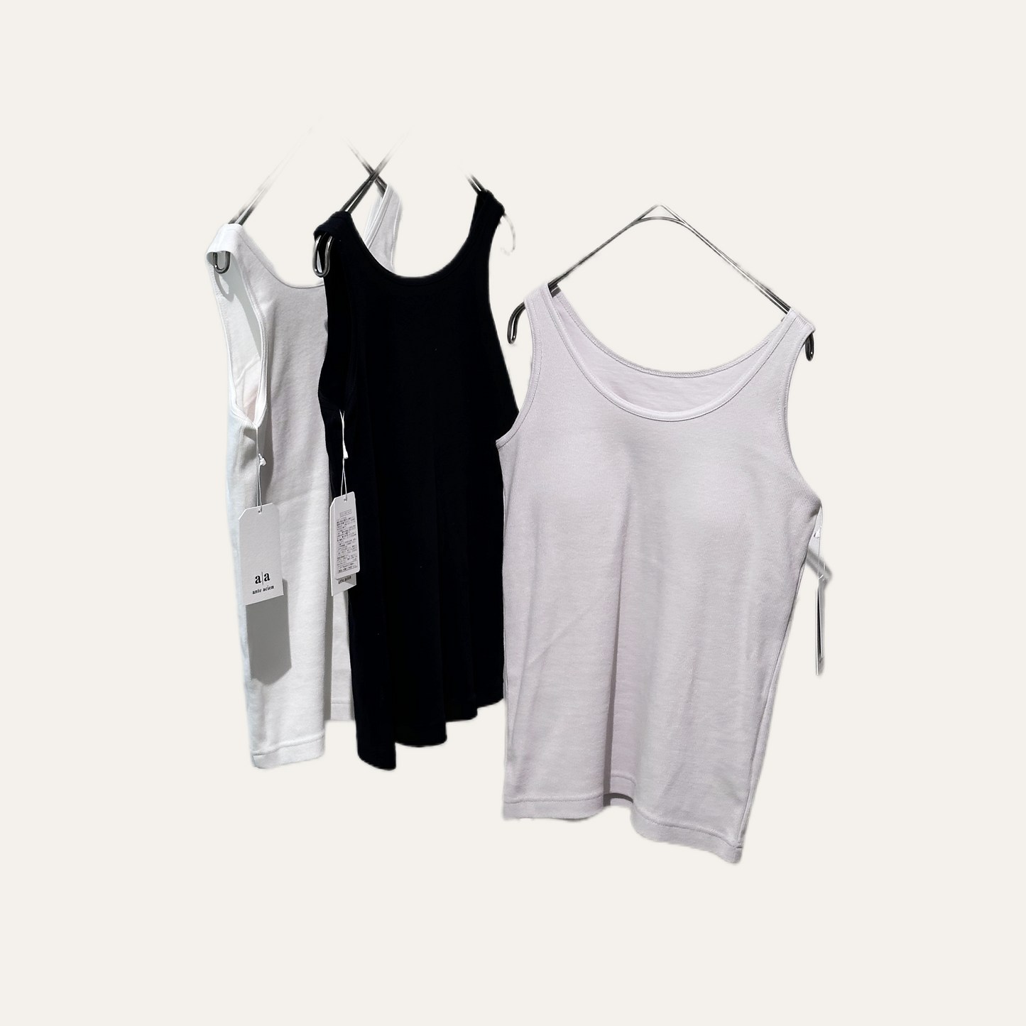 Tank top with cups