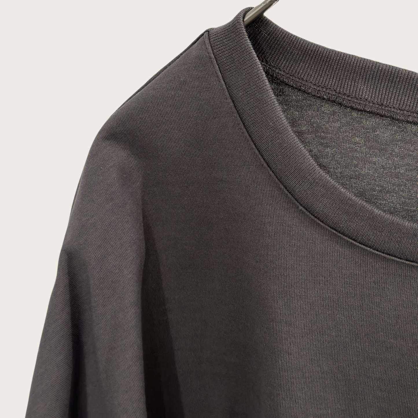 Compression front-slit pullover T-shirt