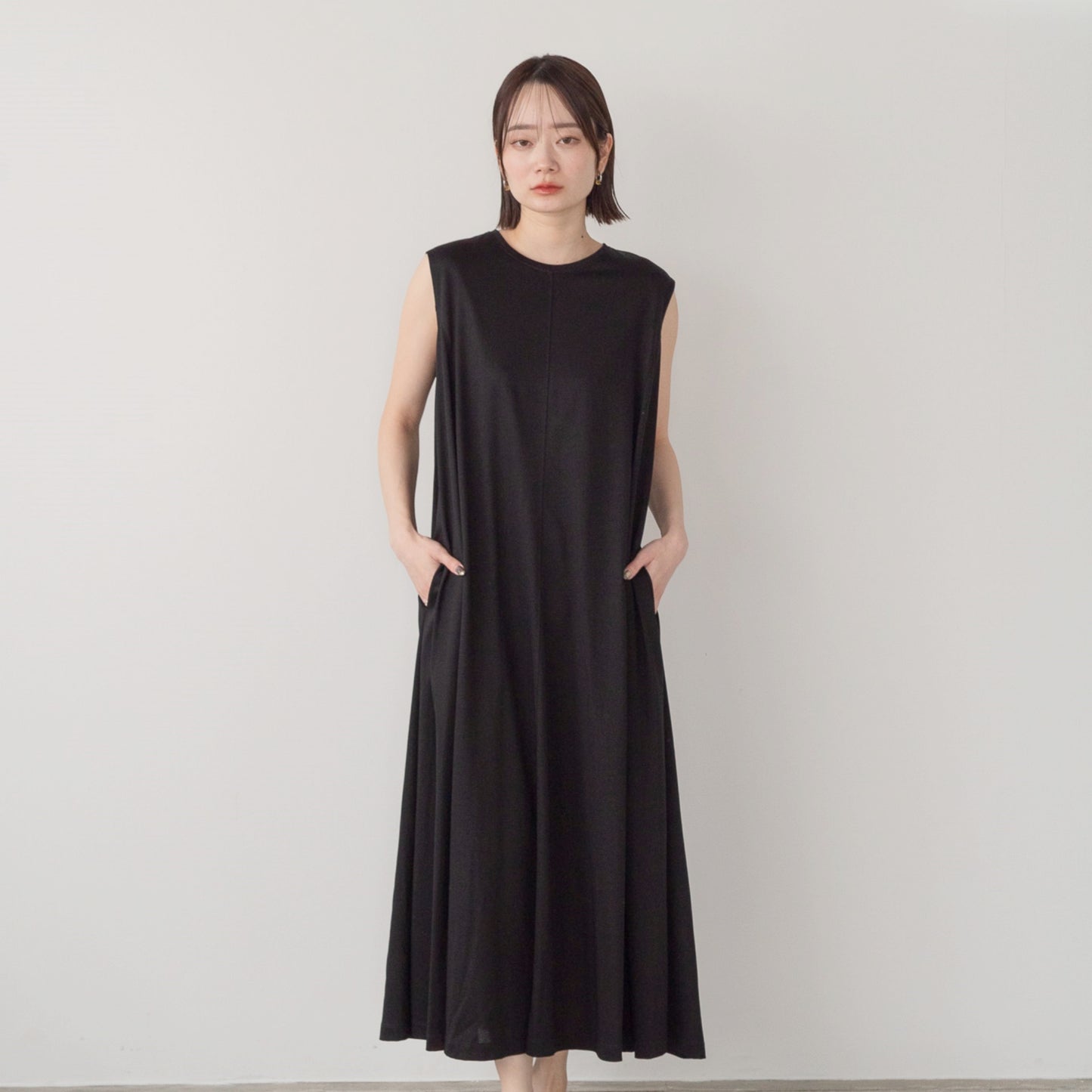 Silk-Finished Panel Flare One-Piece