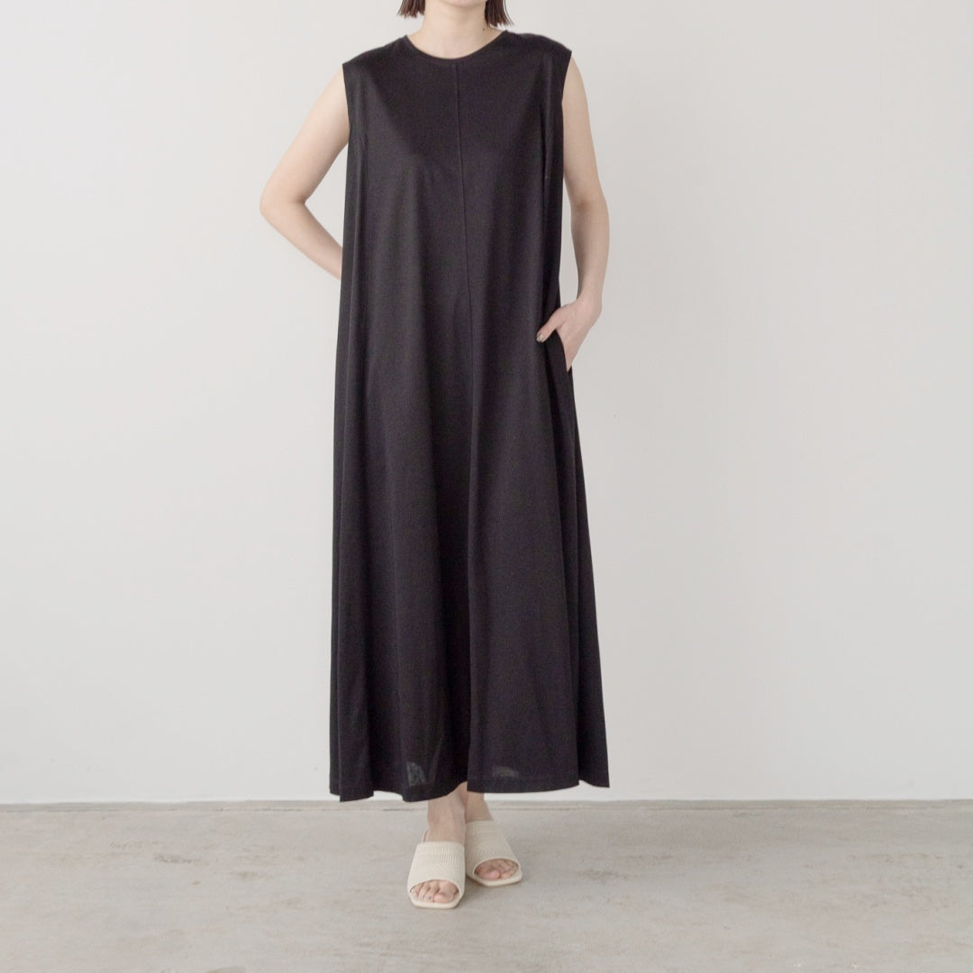 Silk-Finished Panel Flare One-Piece