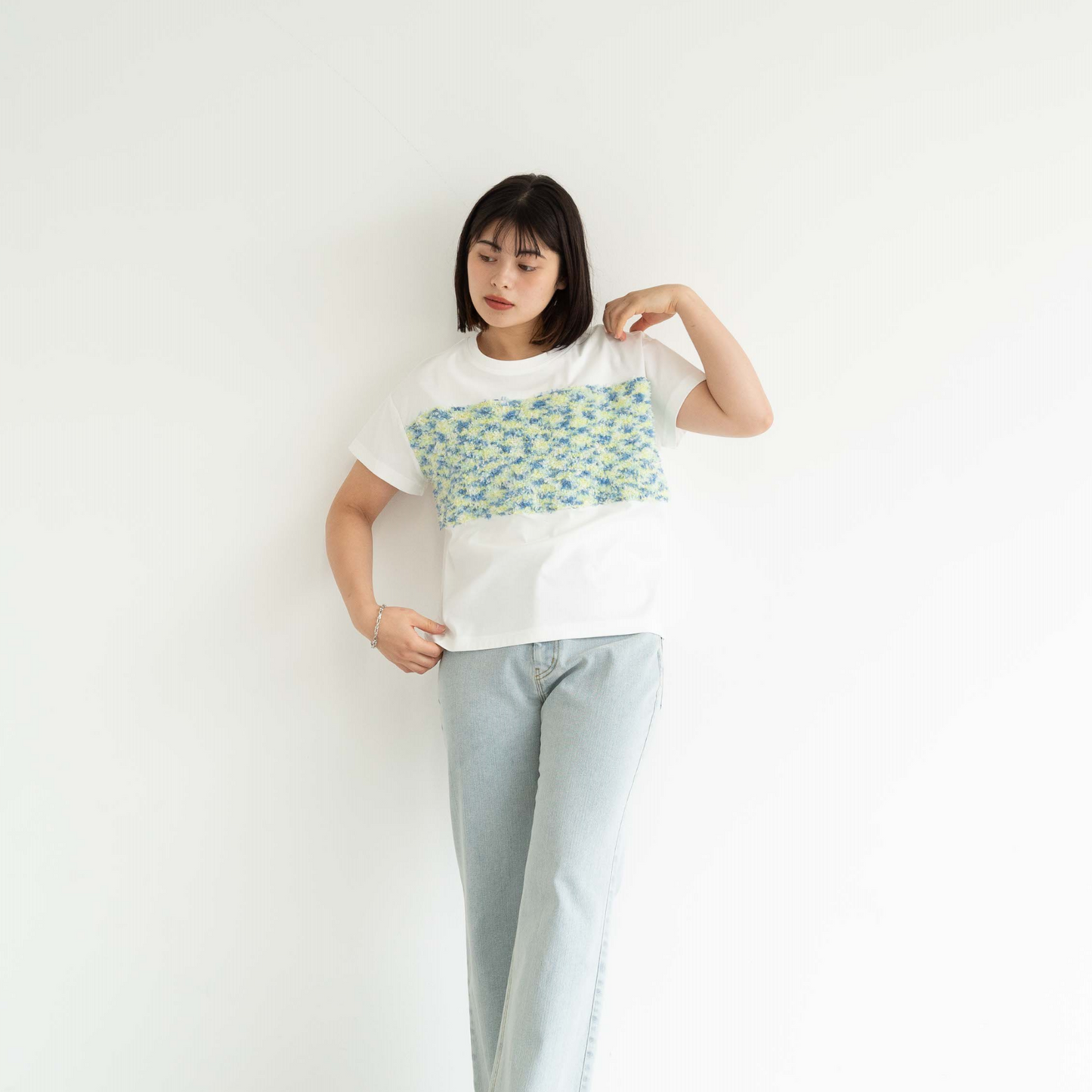 Fancy yarn splice T-shirt
