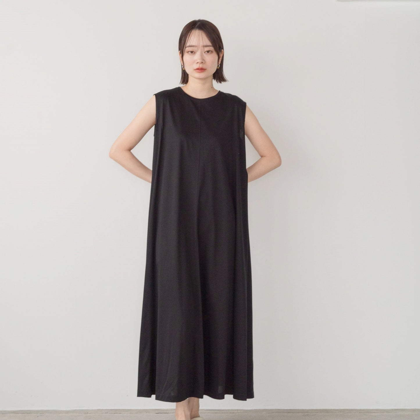 Silk-Finished Panel Flare One-Piece