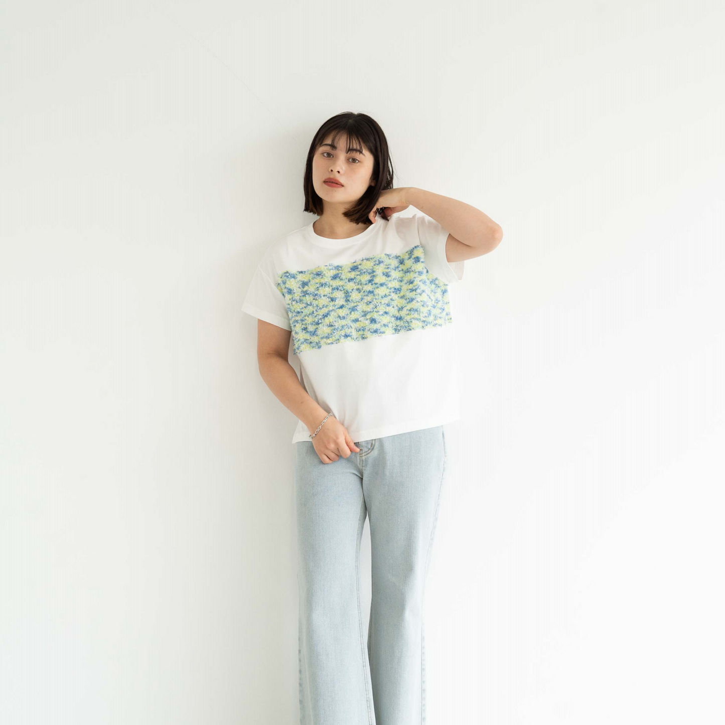 Fancy yarn splice T-shirt