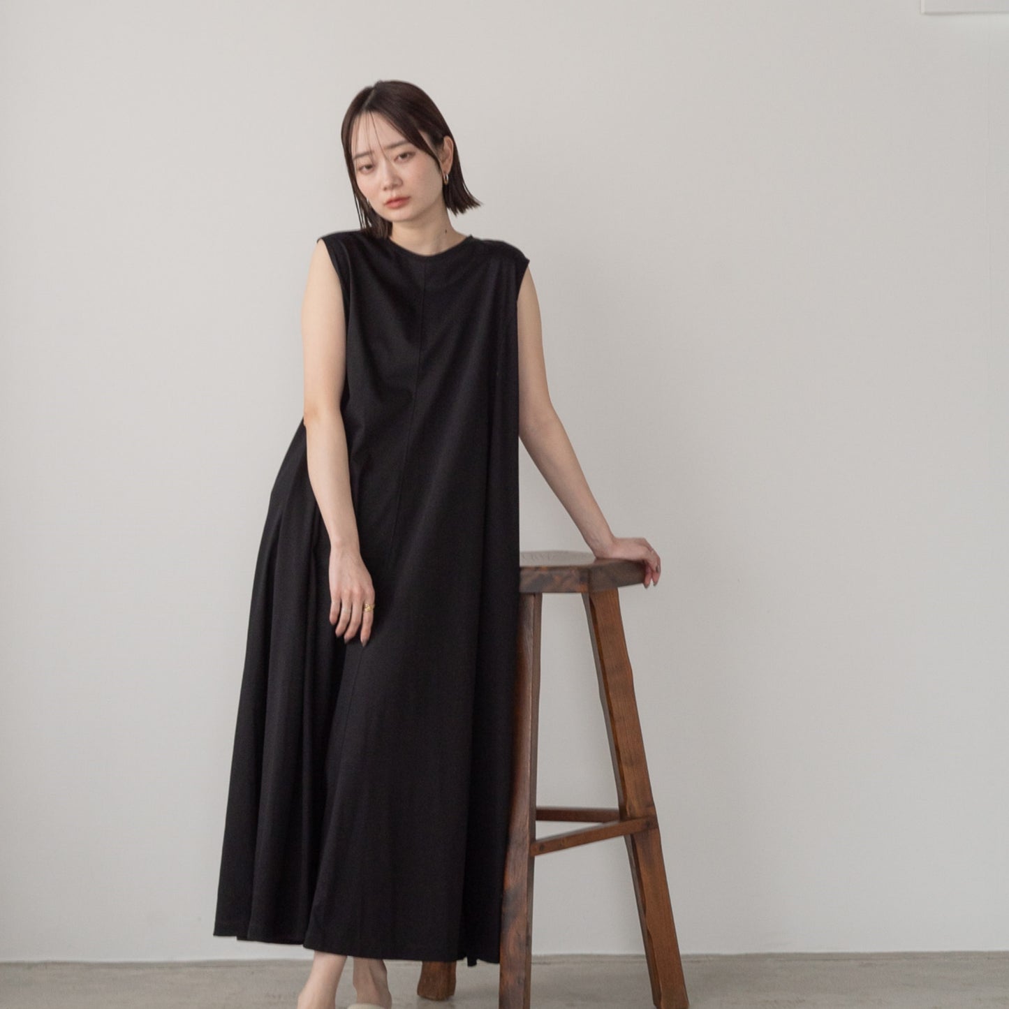 Silk-Finished Panel Flare One-Piece