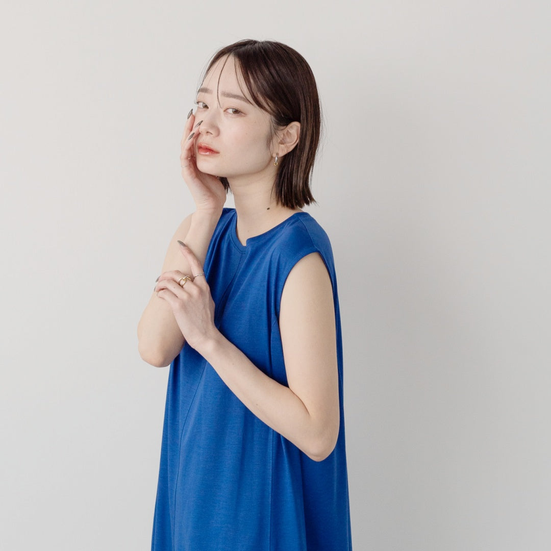 Silk-Finished Panel Flare One-Piece