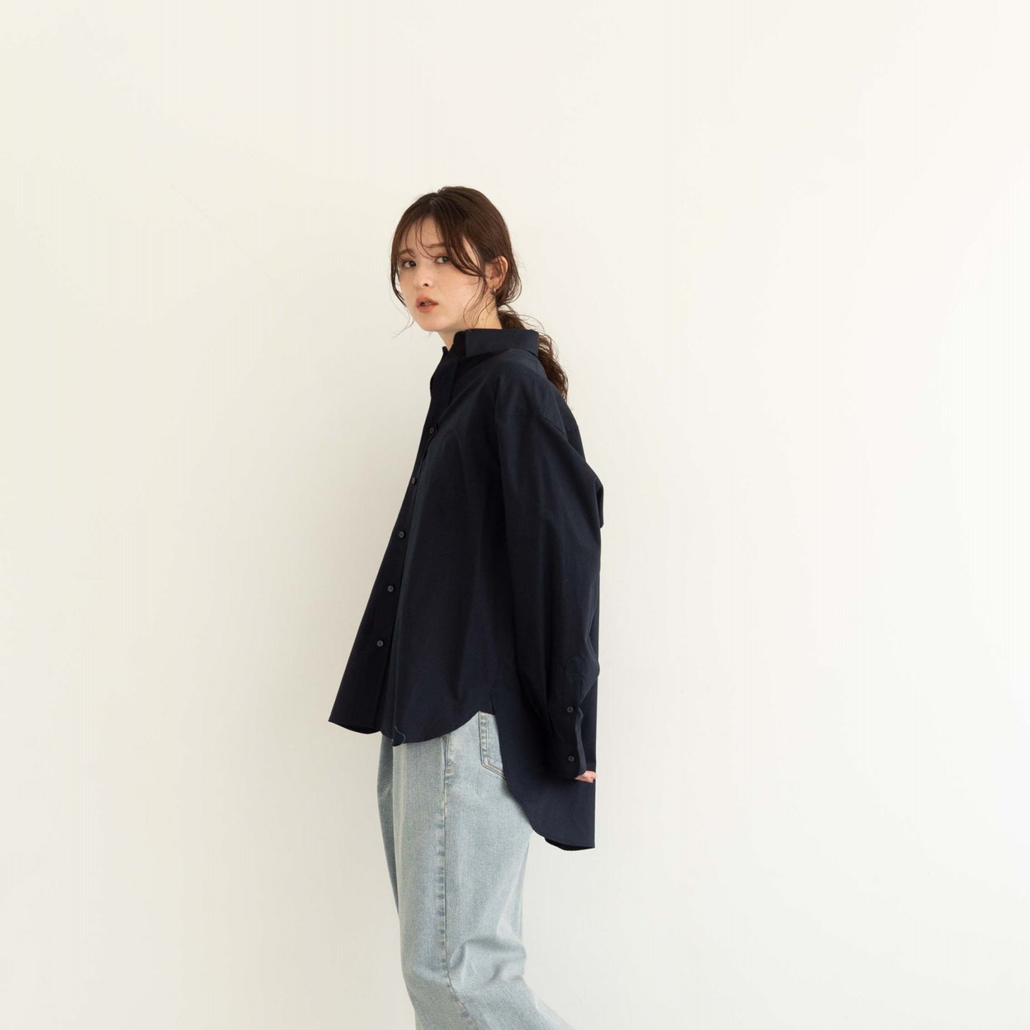 50s tightly woven Luftas and liquid ammonia processed pure cotton oversized design shirt