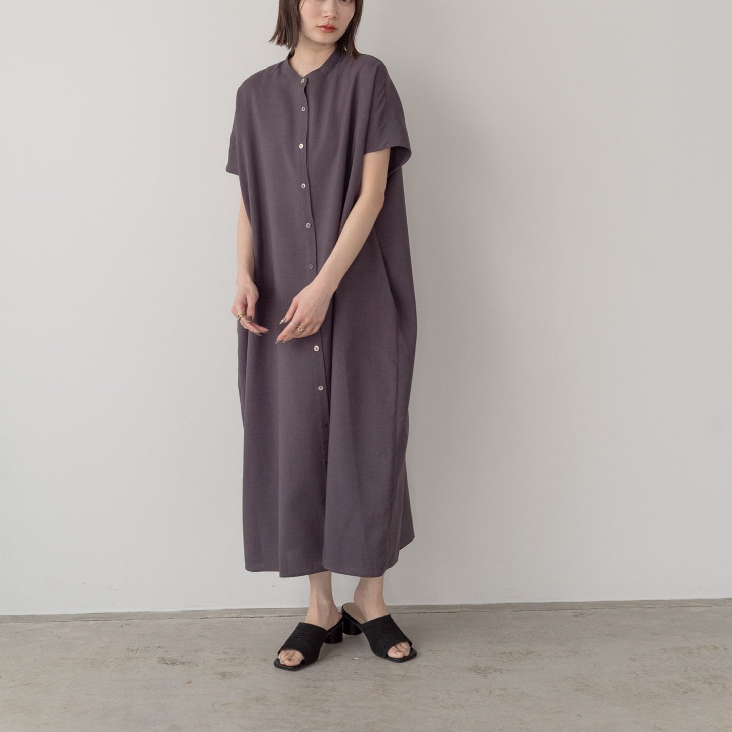 Linen like polyester wide BL OP