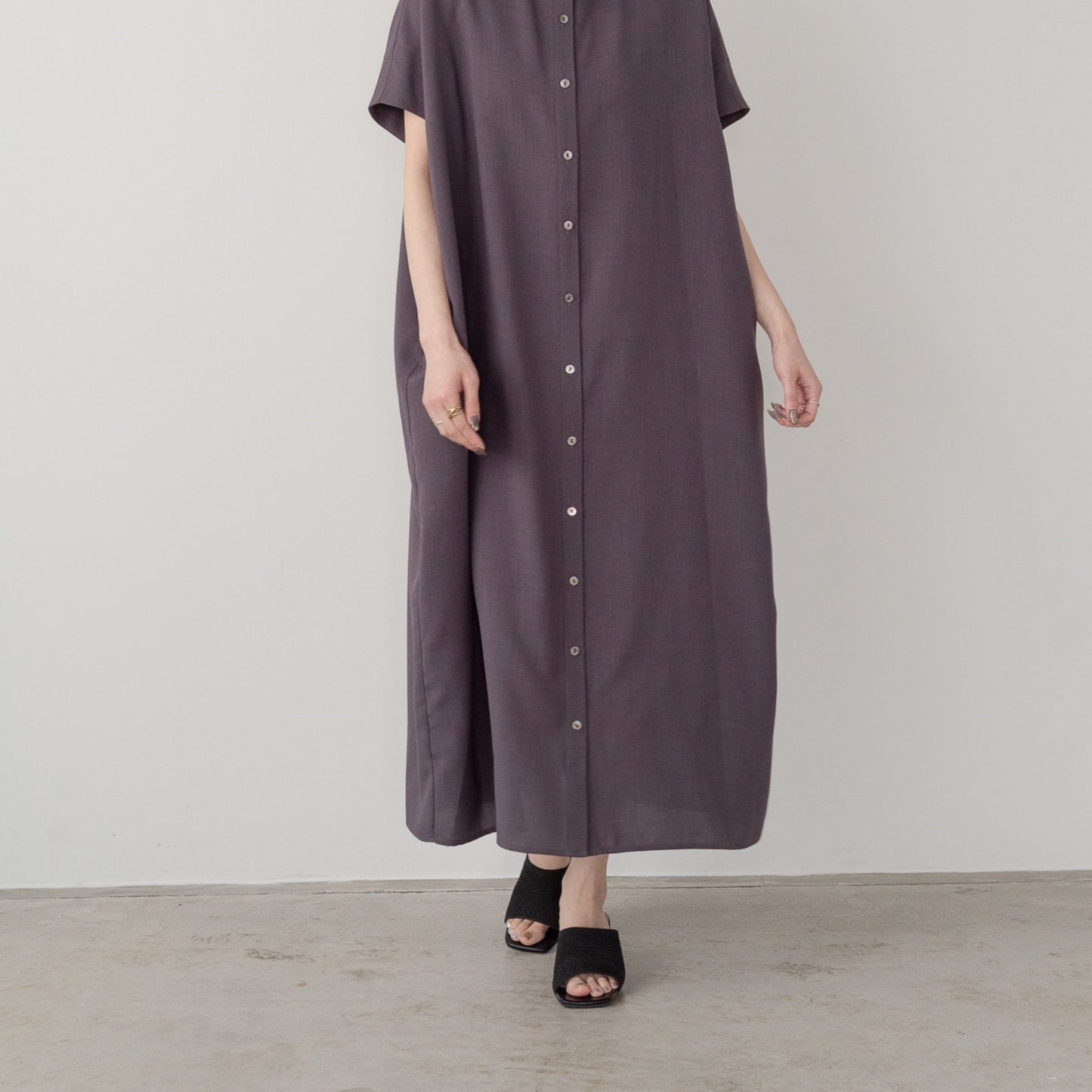 Linen like polyester wide BL OP