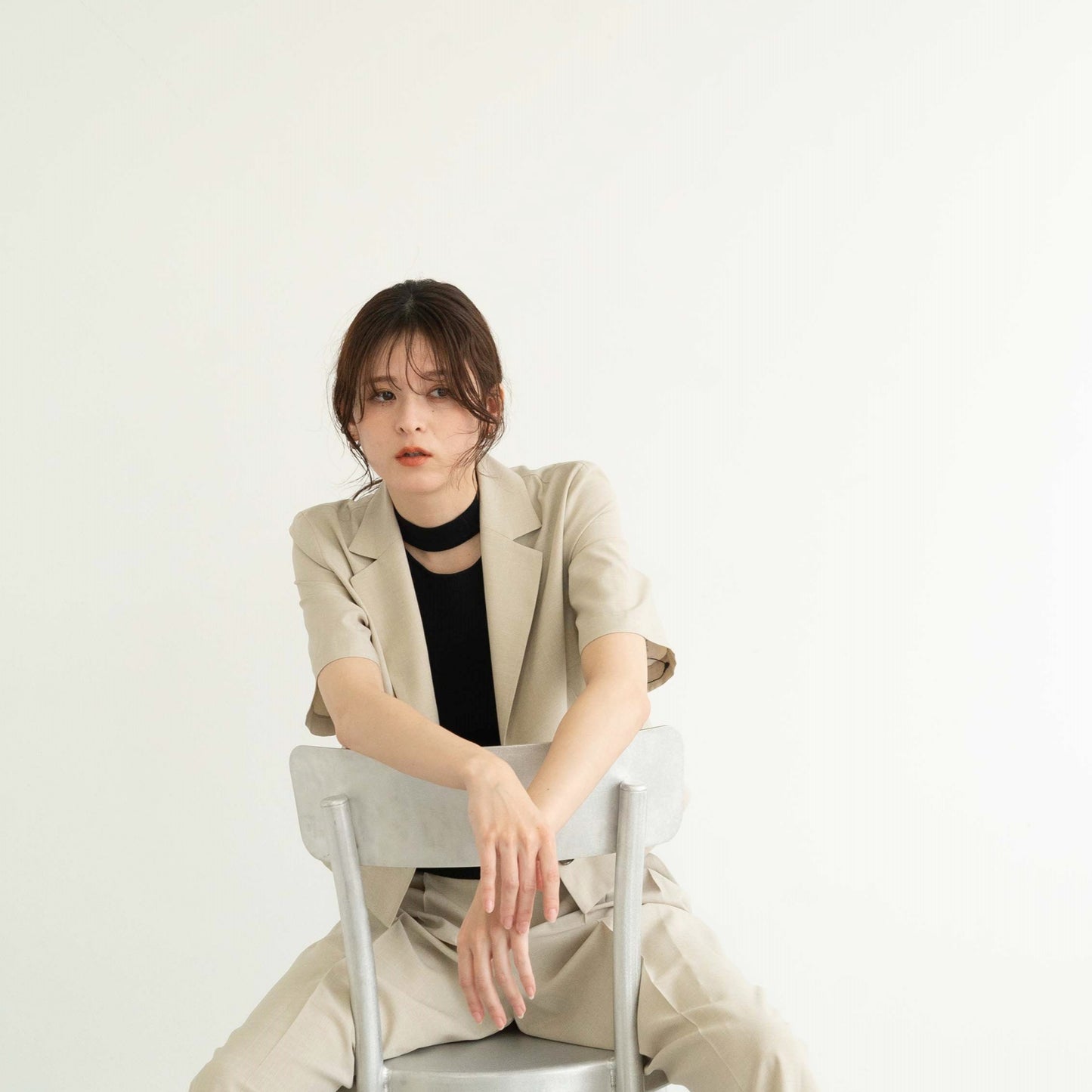 100% polyester twill fabric short-sleeve lightweight cropped jacket
