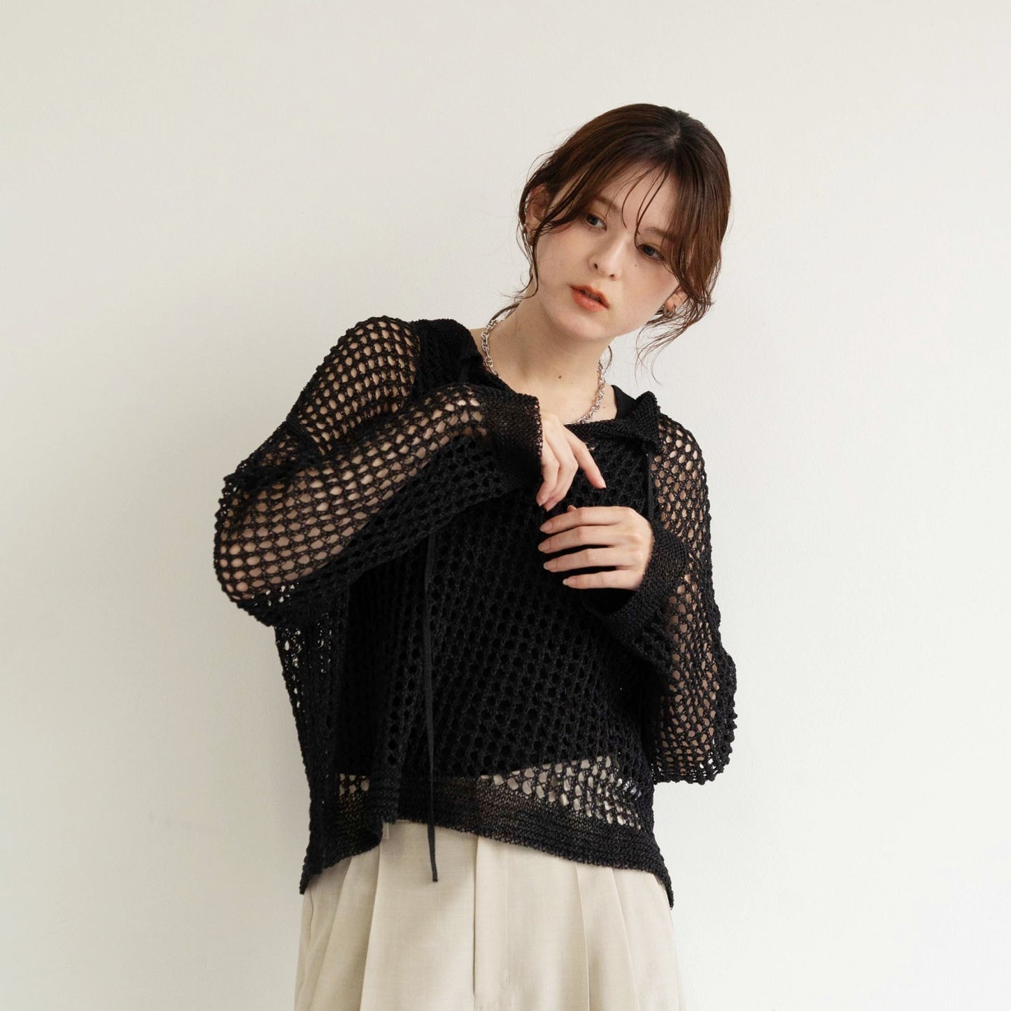 TUMUGI yarn and SHION yarn rope design knitted top