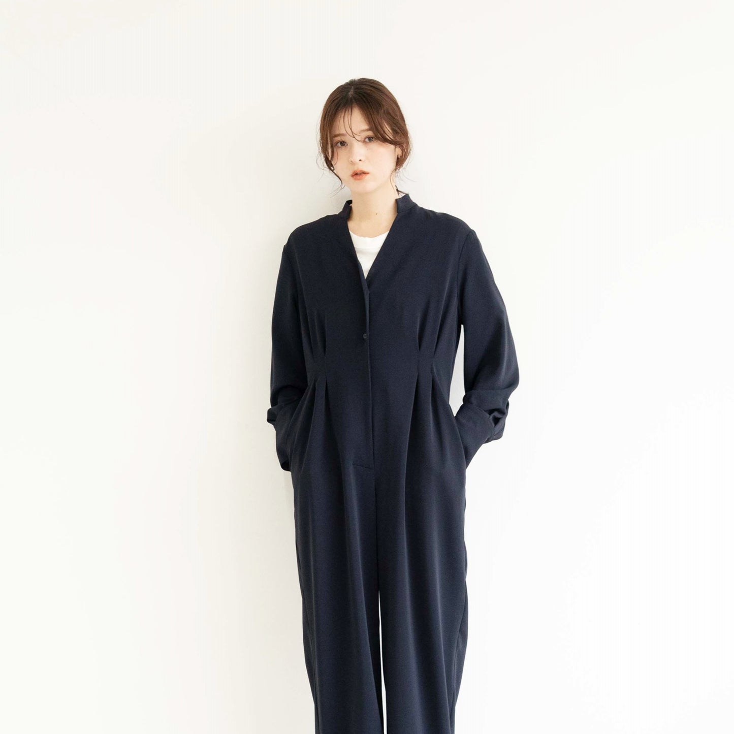 Waist-cinching jumpsuit