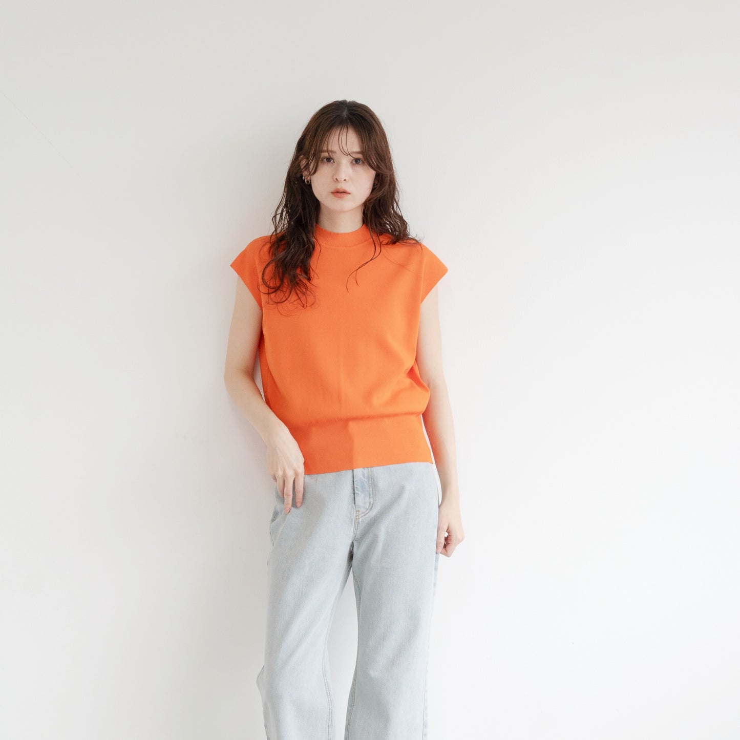 16G fine ribbed French sleeve knitted pullover