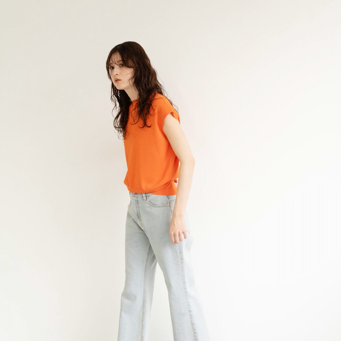 16G fine ribbed French sleeve knitted pullover