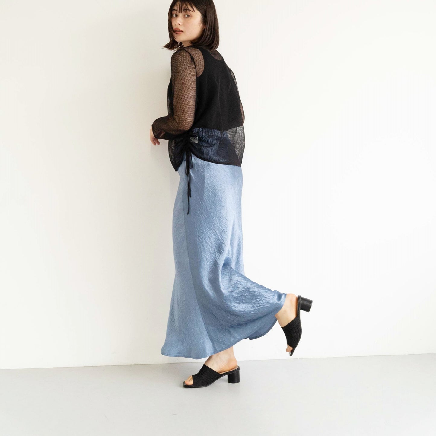 Acetate vintage satin slightly flared hem long skirt