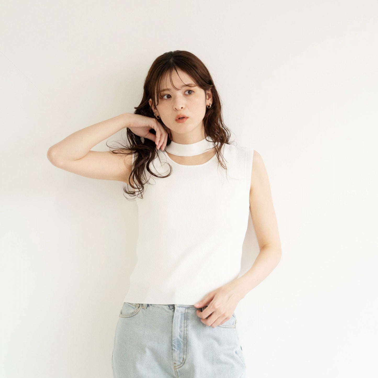 16G chain neck ribbed sleeveless pullover knitted top