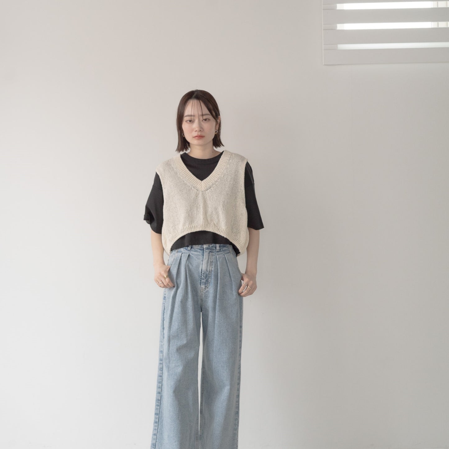 V Neck Short Vest