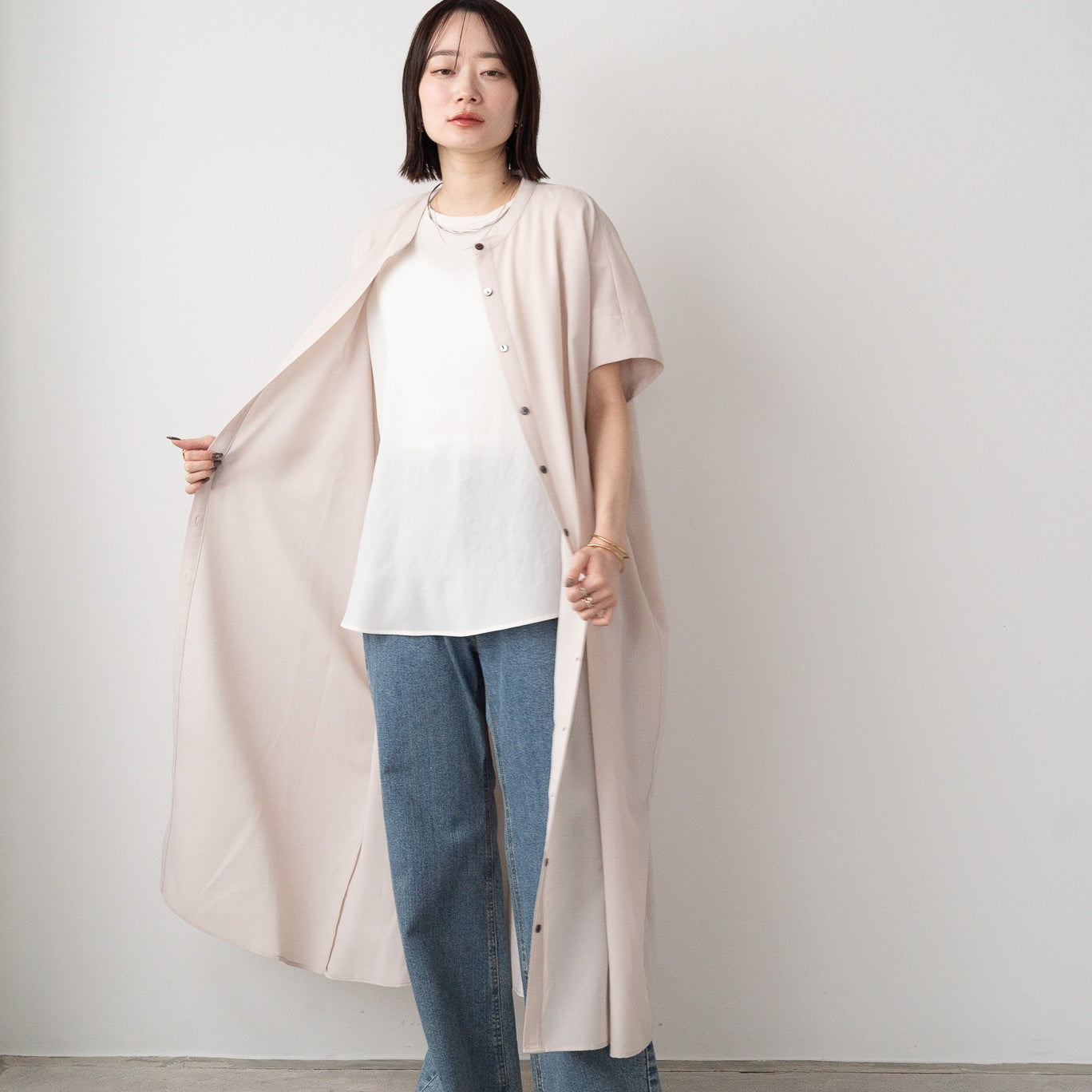 Linen like polyester wide BL OP