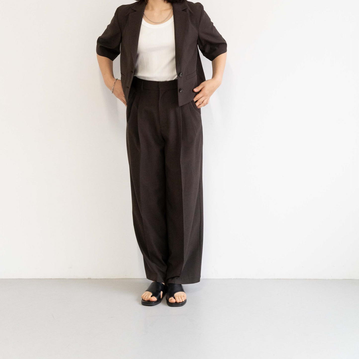 100% polyester twill fabric front pleat wide-leg casual pants