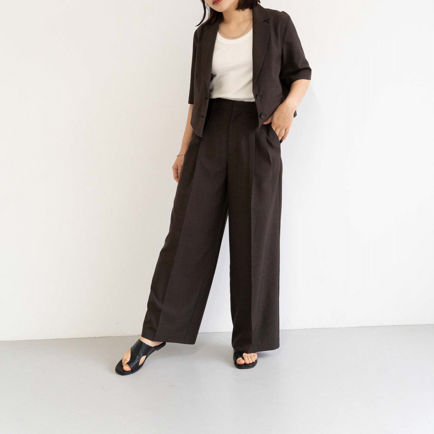 100% polyester twill fabric front pleat wide-leg casual pants