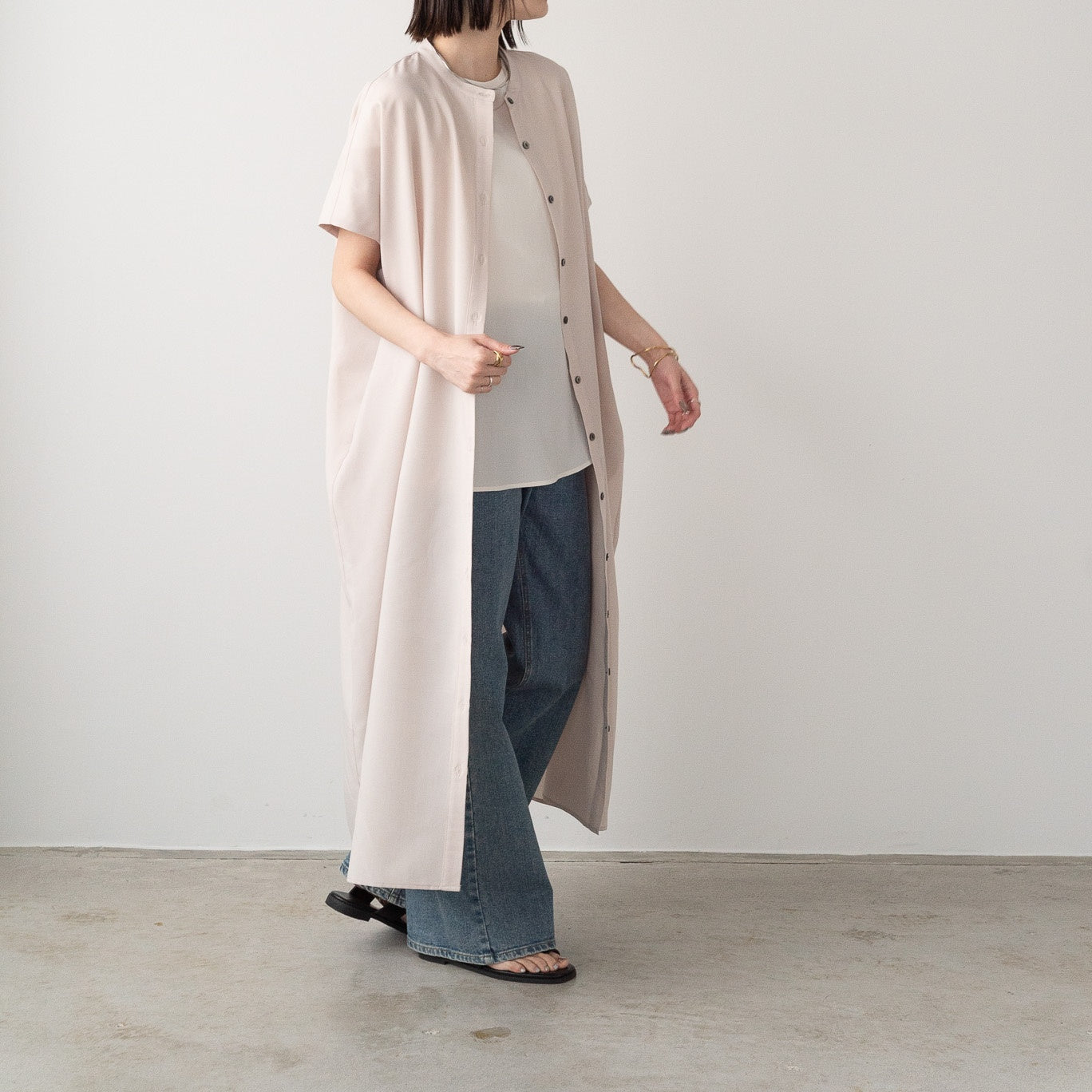 Linen like polyester wide BL OP