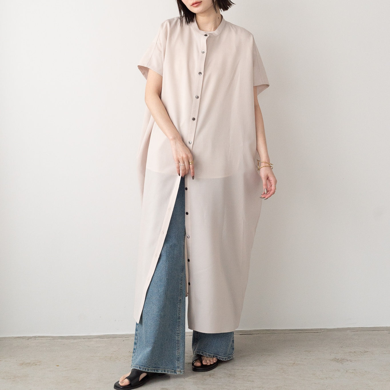 Linen like polyester wide BL OP