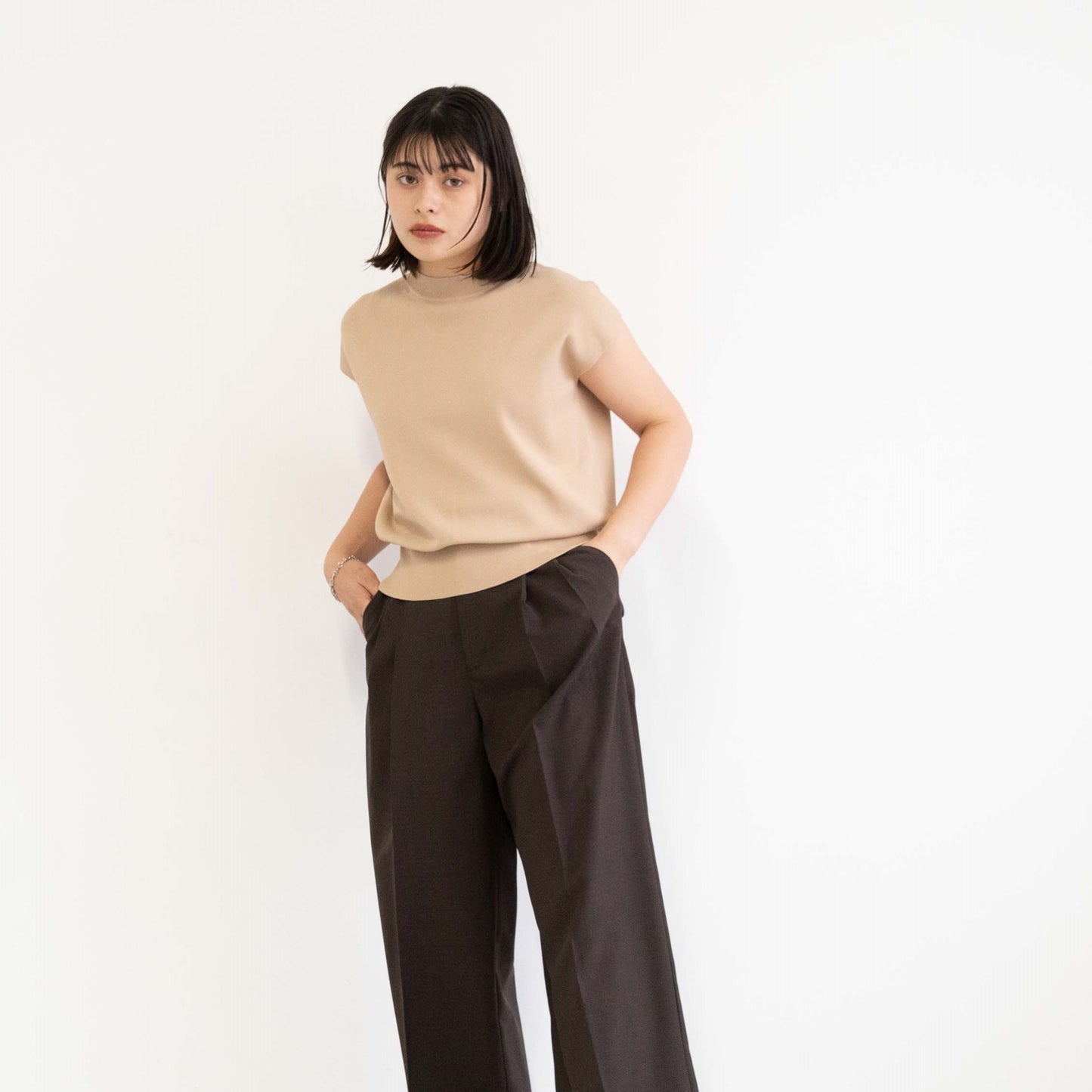 16G fine ribbed French sleeve knitted pullover