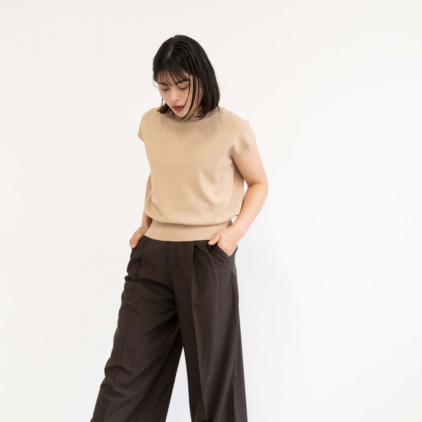 16G fine ribbed French sleeve knitted pullover