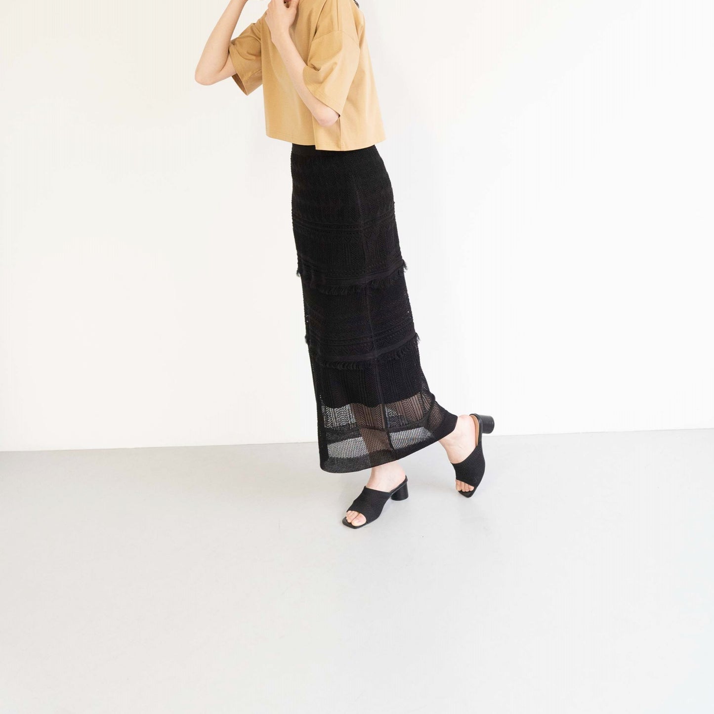 12-gauge lace knit A-line skirt with a waistband