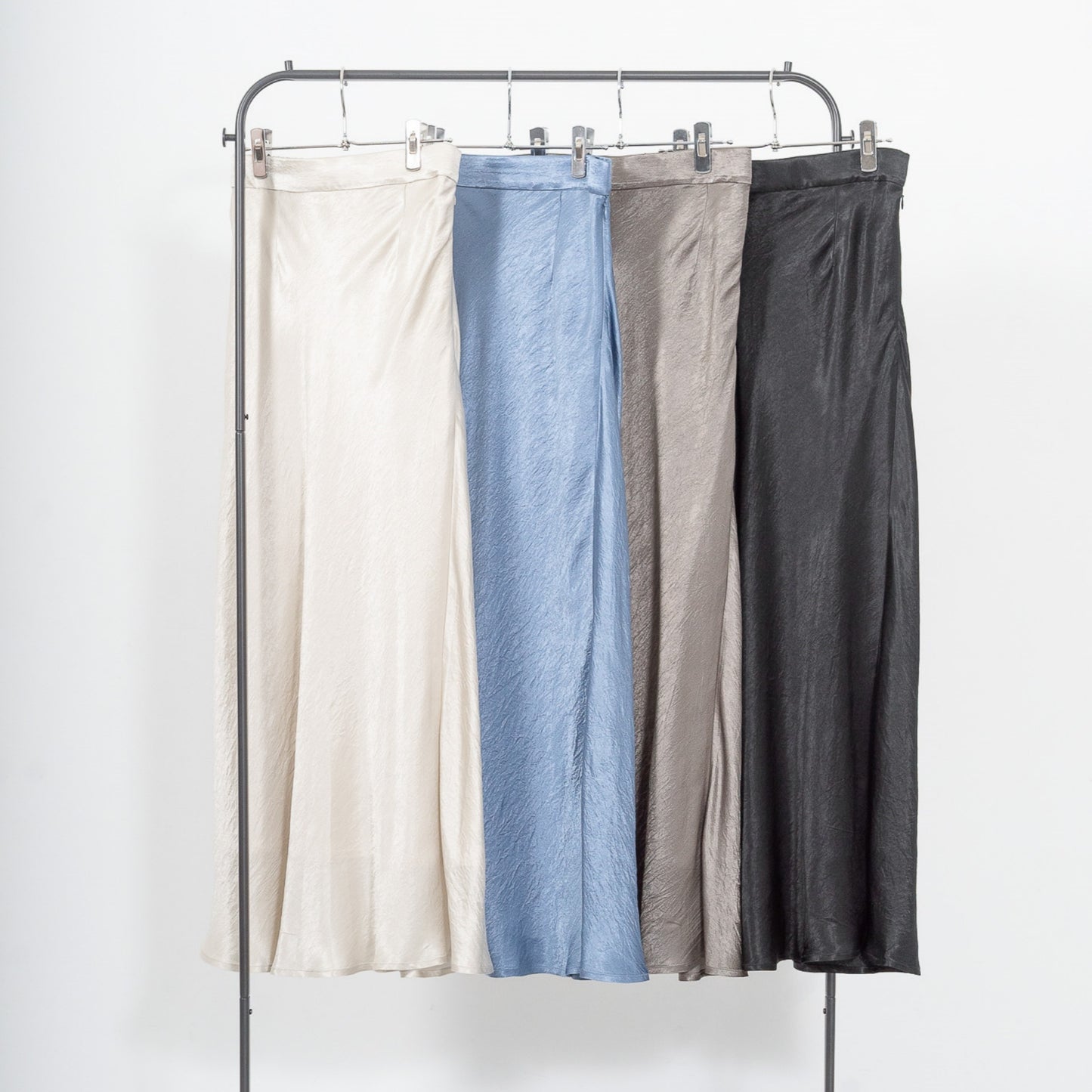 Acetate vintage satin slightly flared hem long skirt