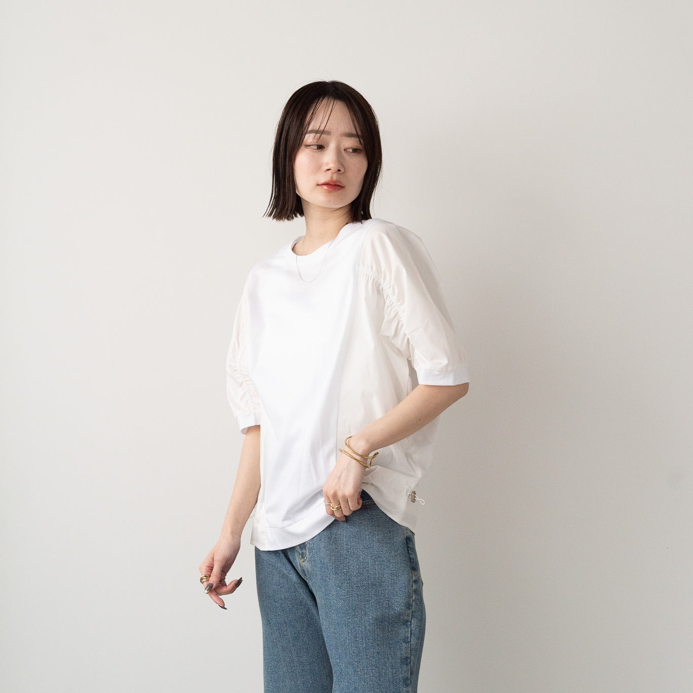 Mixed Fabric Gathered Pullover
