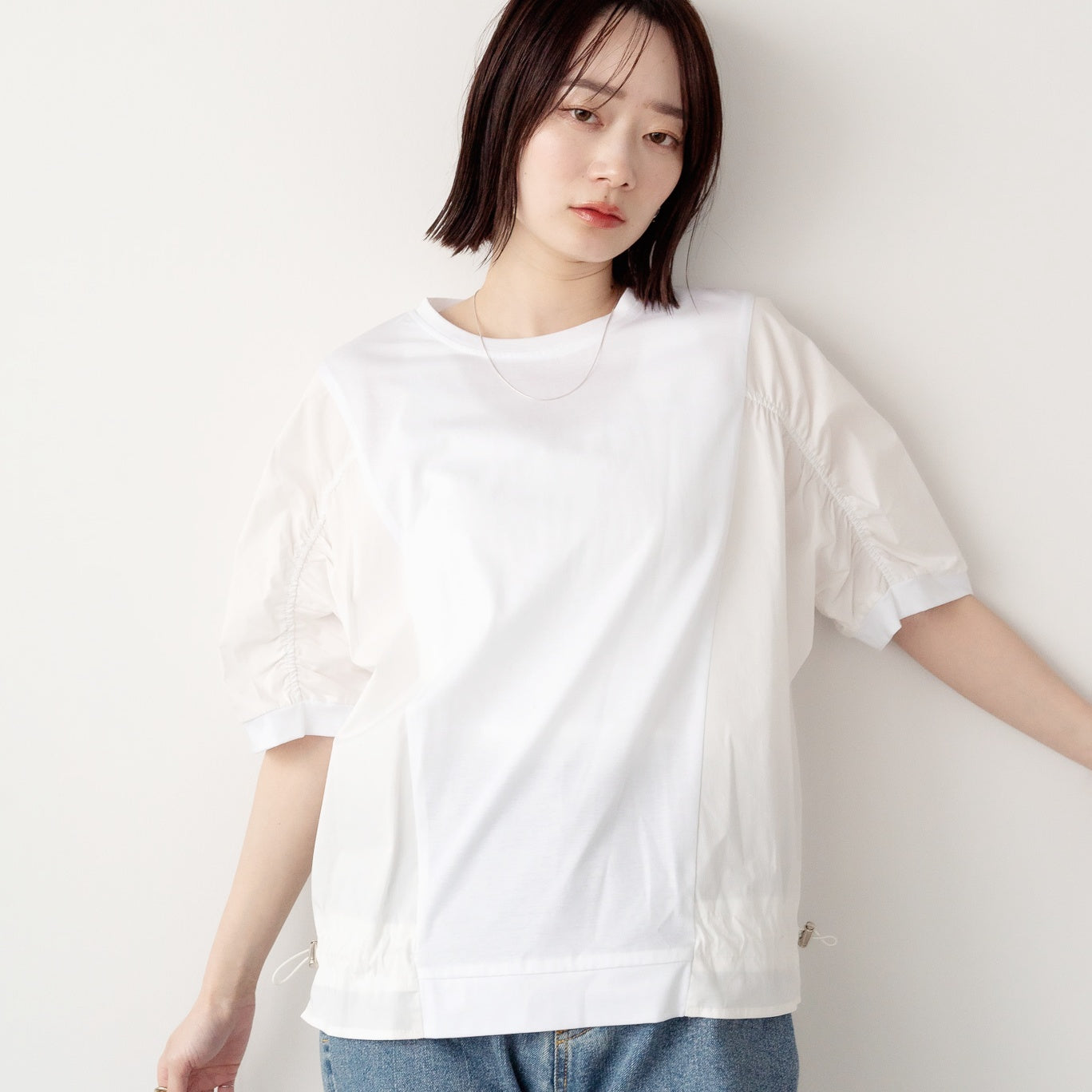 Mixed Fabric Gathered Pullover