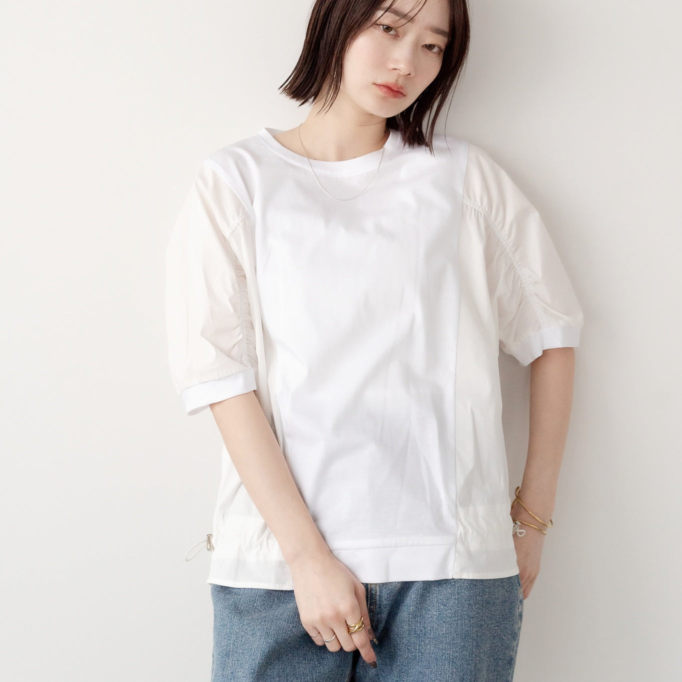 Mixed Fabric Gathered Pullover