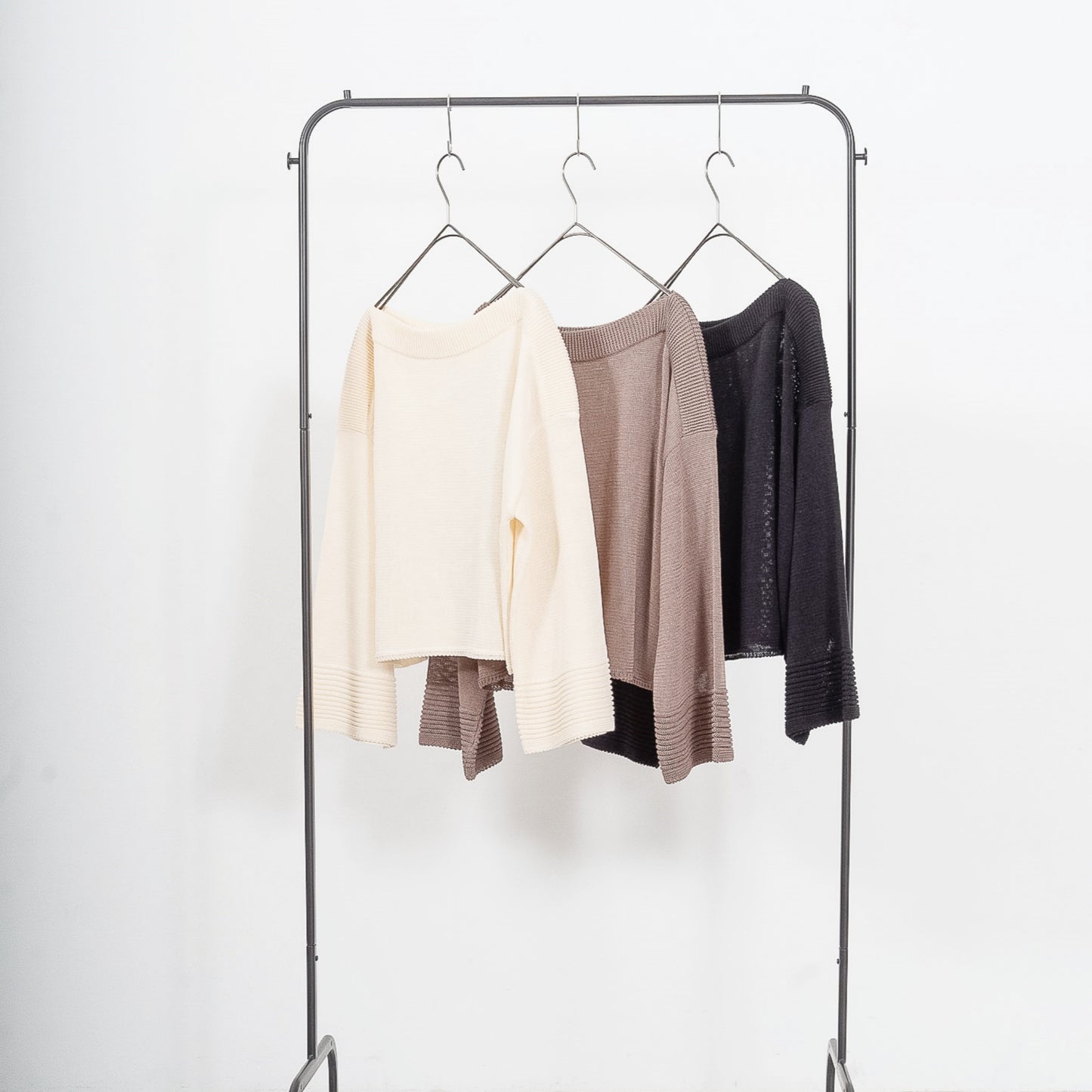 SHARLY CARN yarn cropped pullover knitted top