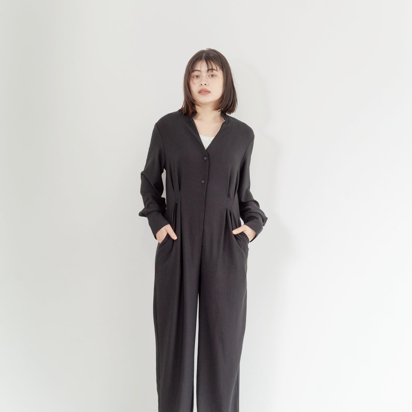 Waist-cinching jumpsuit