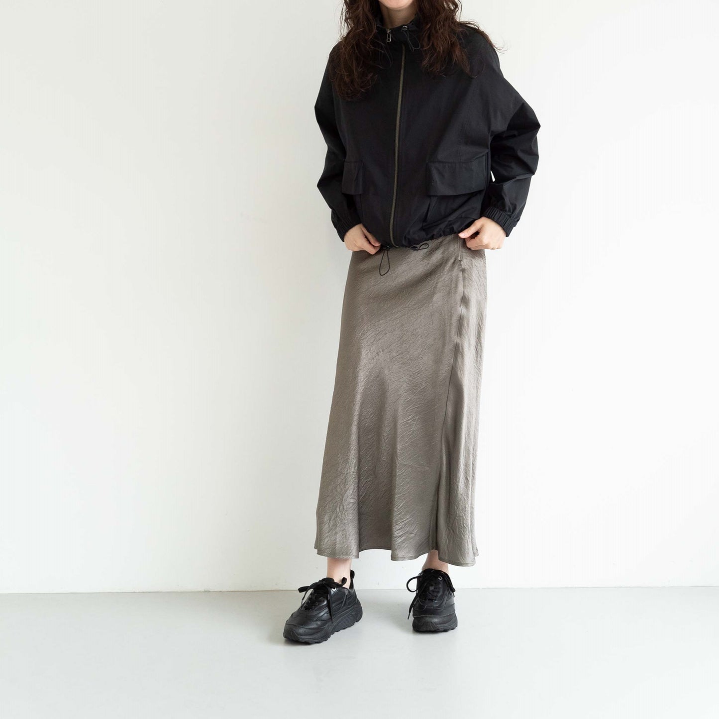 Acetate vintage satin slightly flared hem long skirt